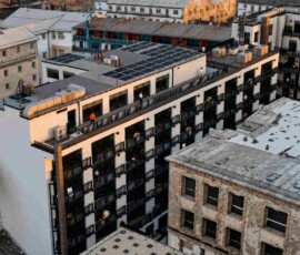 Bratislavská 56 - EFI Palace komplex přístavba pohled